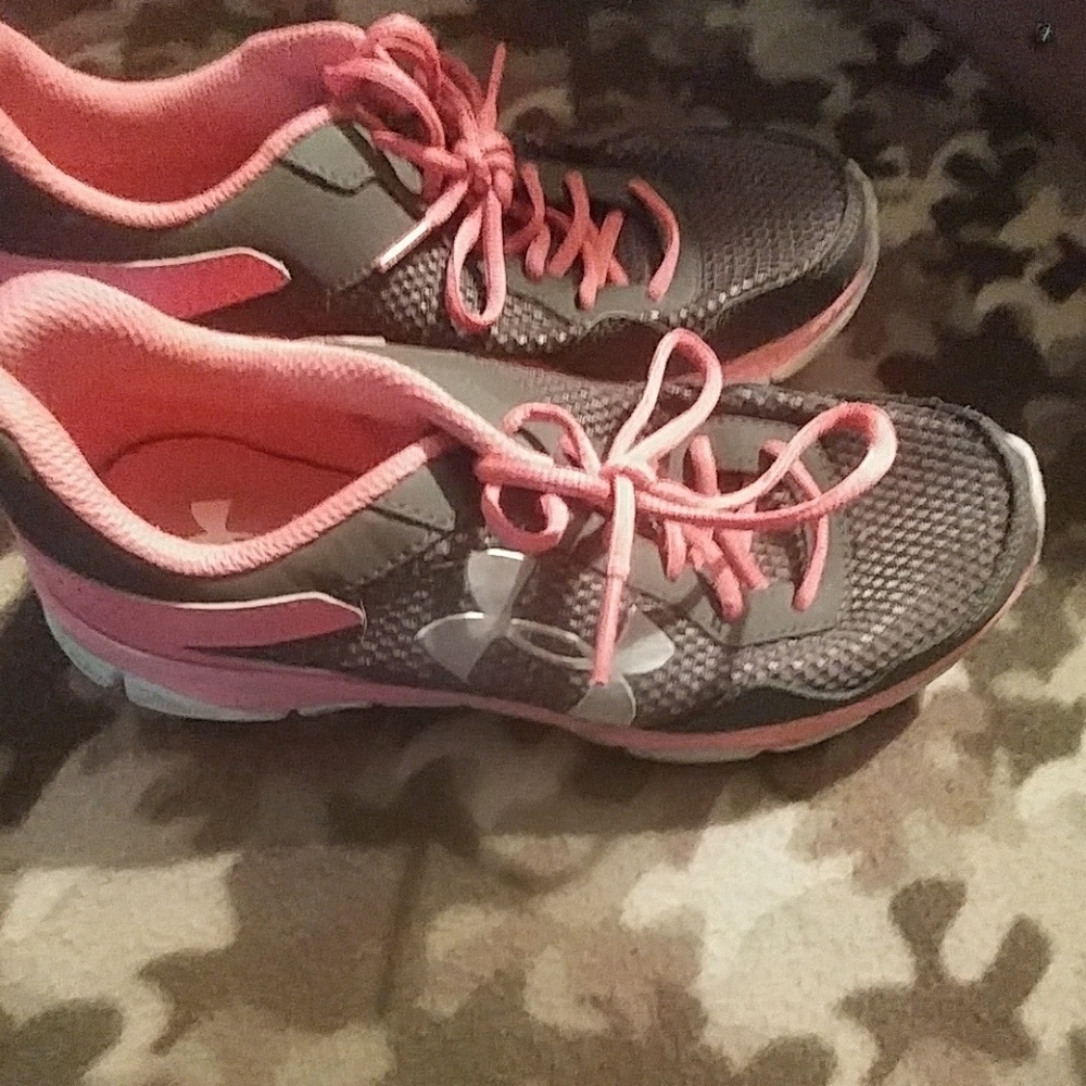 Under armour womens shoes